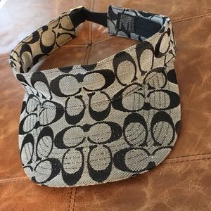 Vintage COACH visor in NEW CONDITION!
